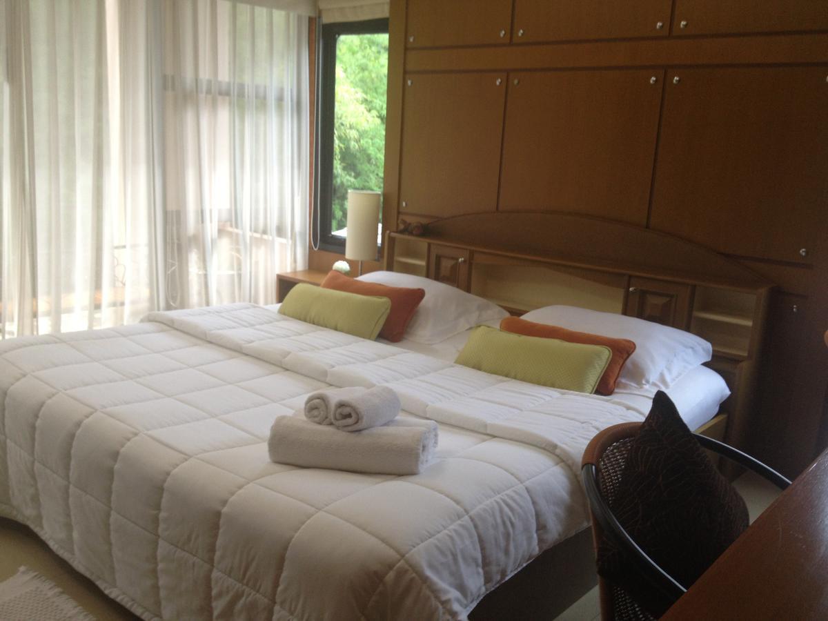 Ruankeaw Homestay Nai Harn Экстерьер фото