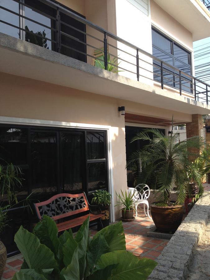Ruankeaw Homestay Nai Harn Экстерьер фото