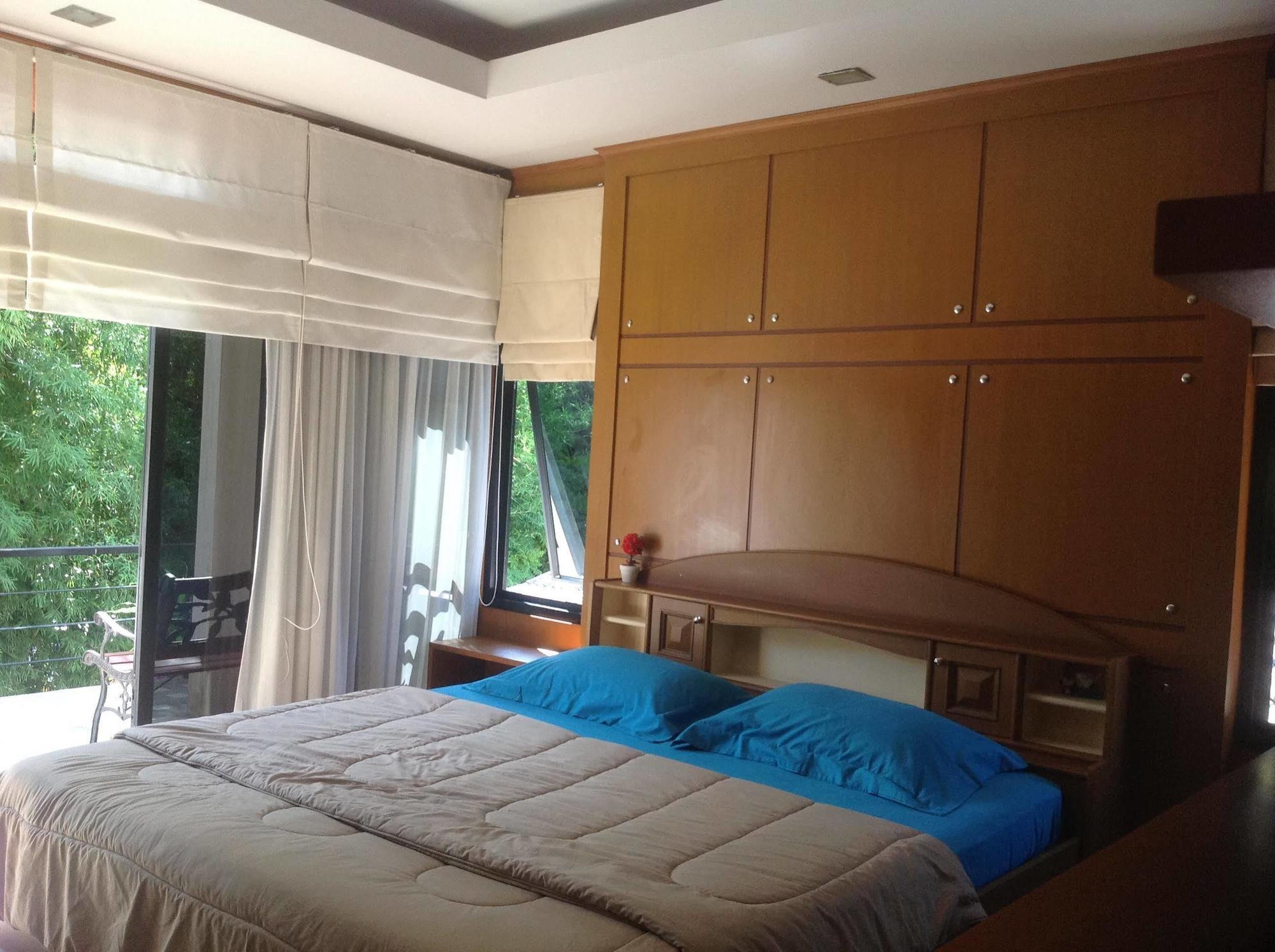 Ruankeaw Homestay Nai Harn Экстерьер фото