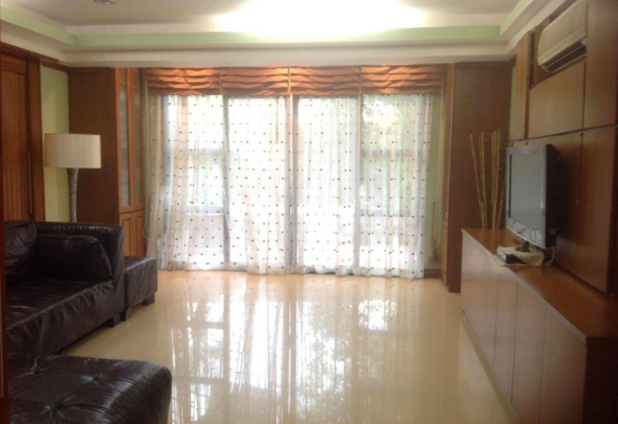Ruankeaw Homestay Nai Harn Экстерьер фото